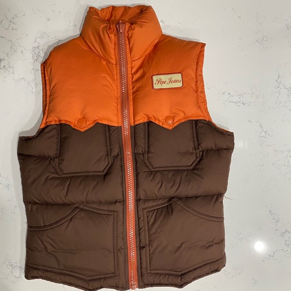 pepe sleeveless jacket